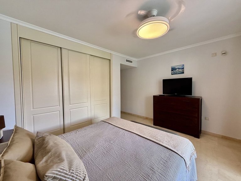 Apartment for Sale in Sotogrande Puerto, Cadiz 13