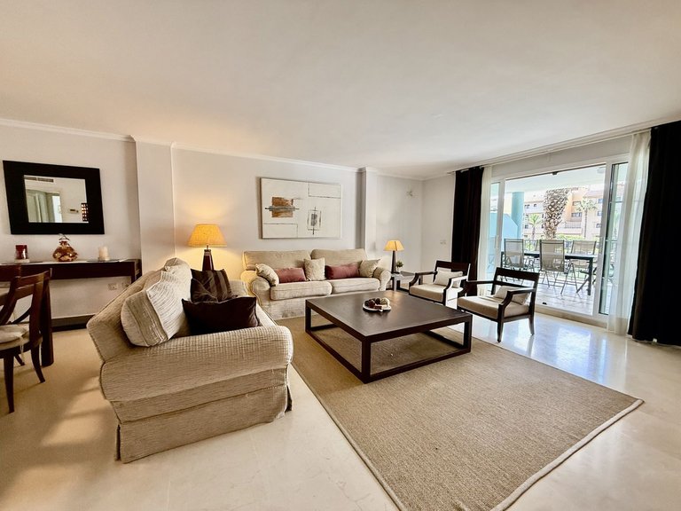 Apartment for Sale in Sotogrande Puerto, Cadiz 4