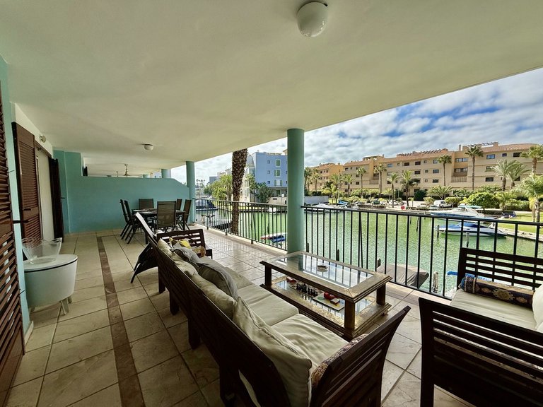 Apartment for Sale in Sotogrande Puerto, Cadiz 9