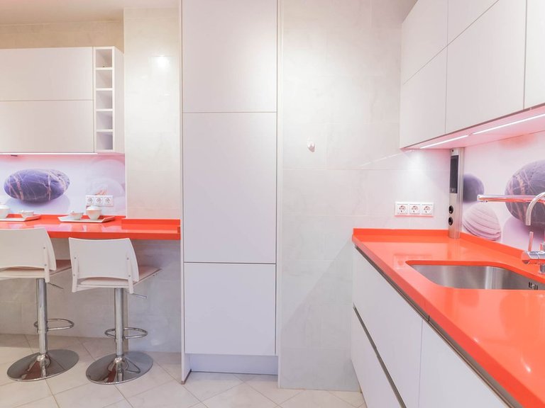 Apartment for Sale in Las Lagunas, Malaga 7