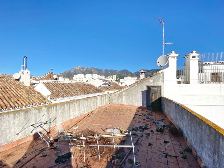 Apartment for Sale in Marbella, Malaga 22