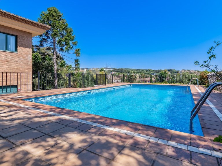 Villa for Sale in Sotogrande, Cadiz 24