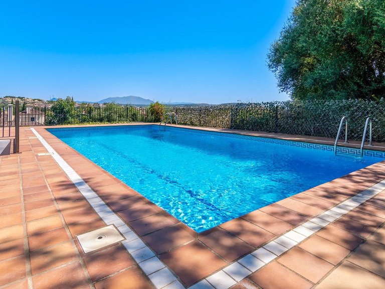 Villa for Sale in Sotogrande, Cadiz 3