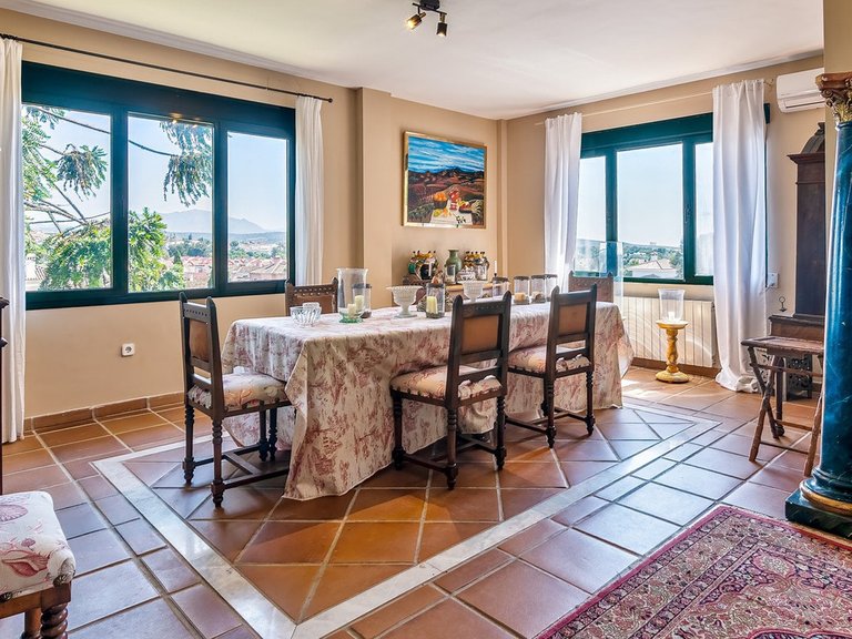 Villa for Sale in Sotogrande, Cadiz 8
