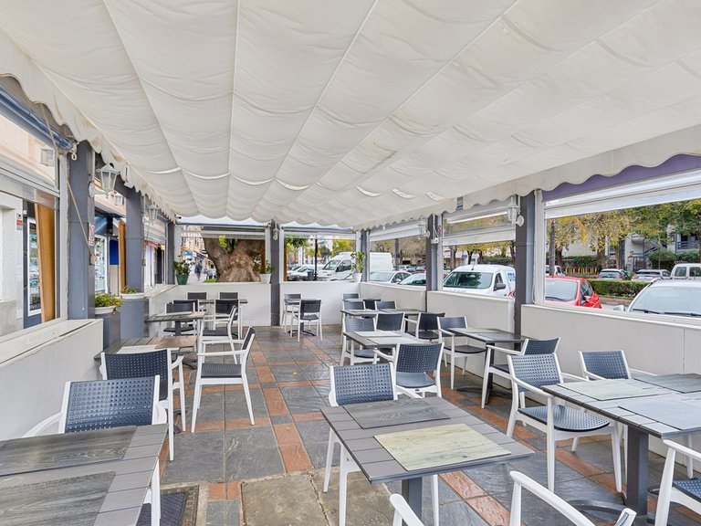 Commercial for Sale in Fuengirola, Malaga 11