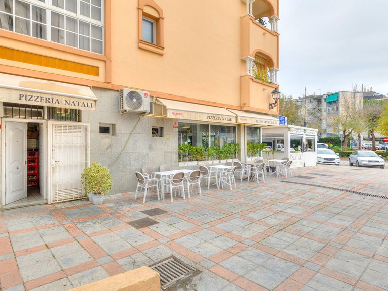 Commercial for Sale in Fuengirola, Malaga 13