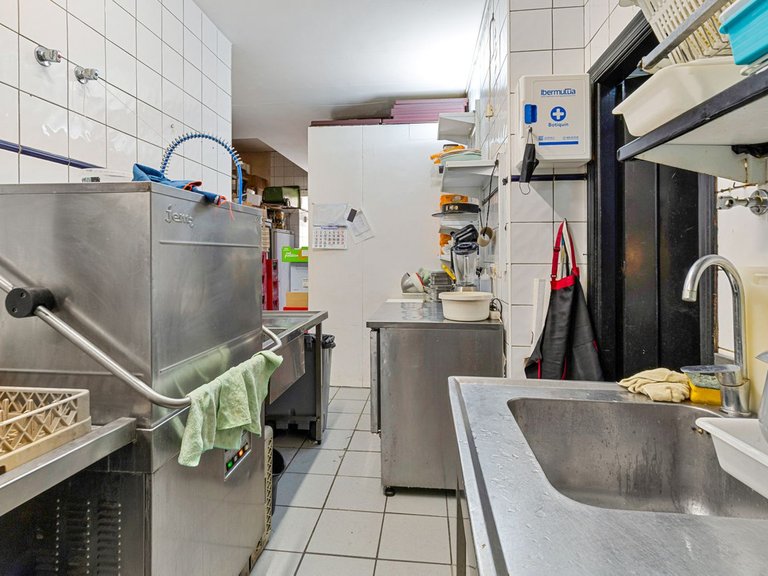 Commercial for Sale in Fuengirola, Malaga 18
