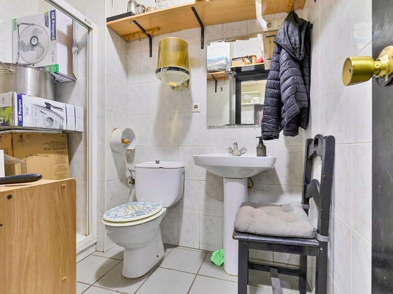 Commercial for Sale in Fuengirola, Malaga 23