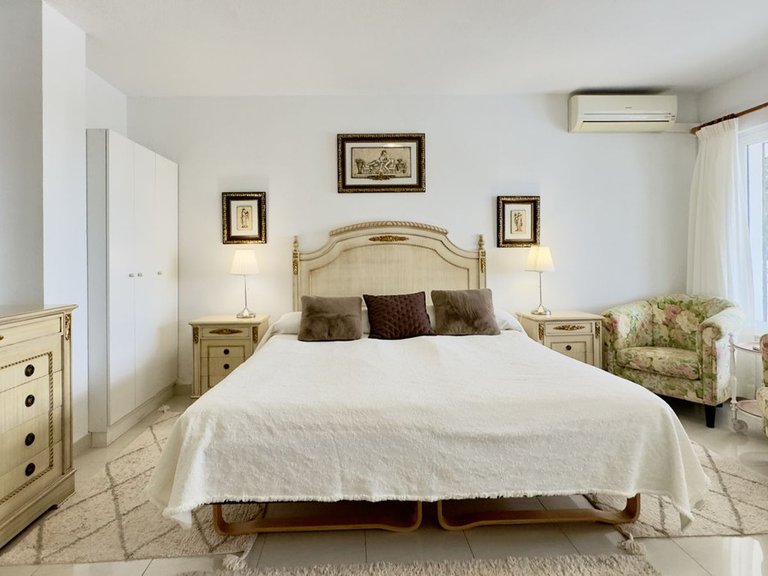 Villa for Sale in Mijas, Malaga 30