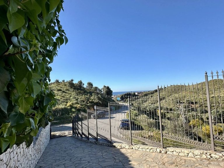 Villa for Sale in Mijas, Malaga 38