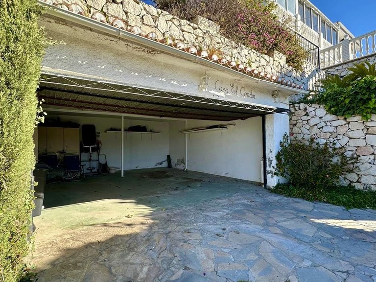 Villa for Sale in Mijas, Malaga 39