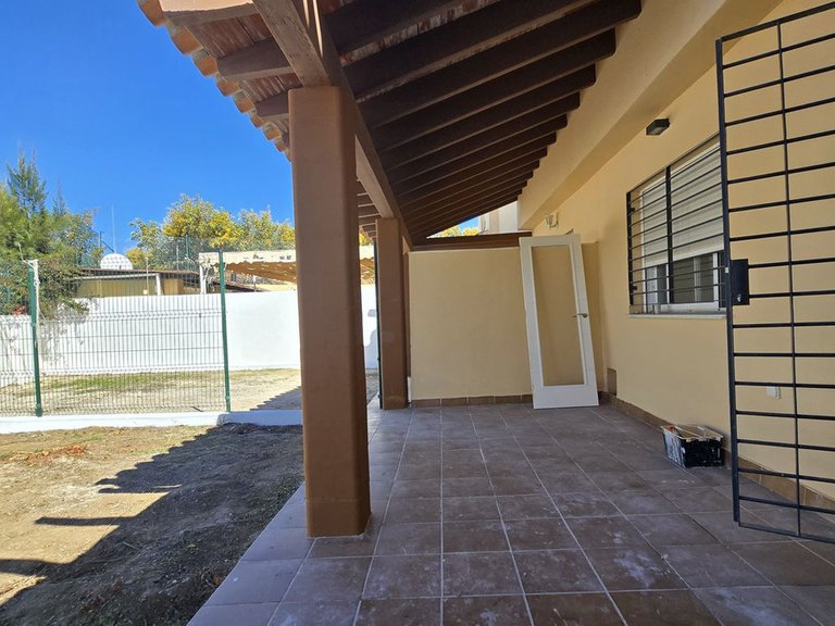Villa for Sale in Calahonda, Malaga 18