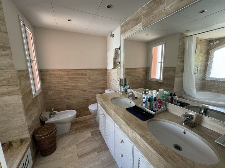 Apartment for Sale in Guadalmina Baja, Malaga 11