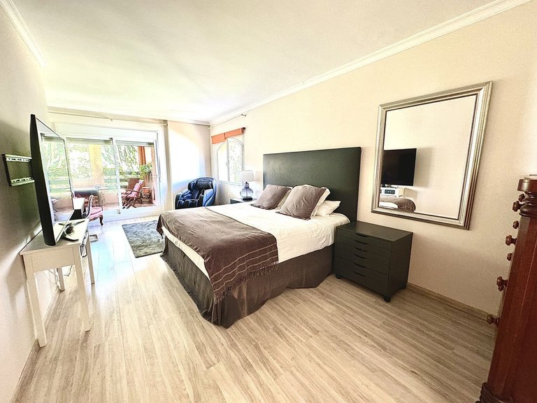 Apartment for Sale in Guadalmina Baja, Malaga 8