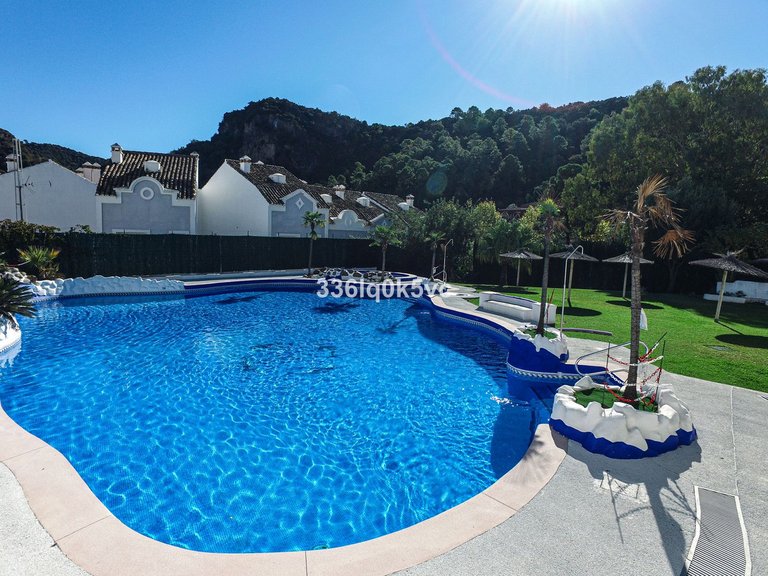 Apartment for Sale in Benahavís, Malaga 2
