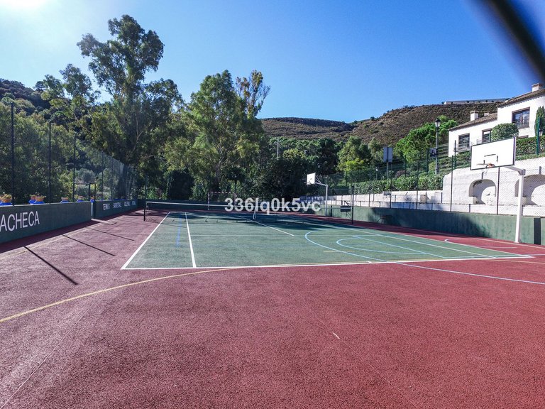 Apartment for Sale in Benahavís, Malaga 24