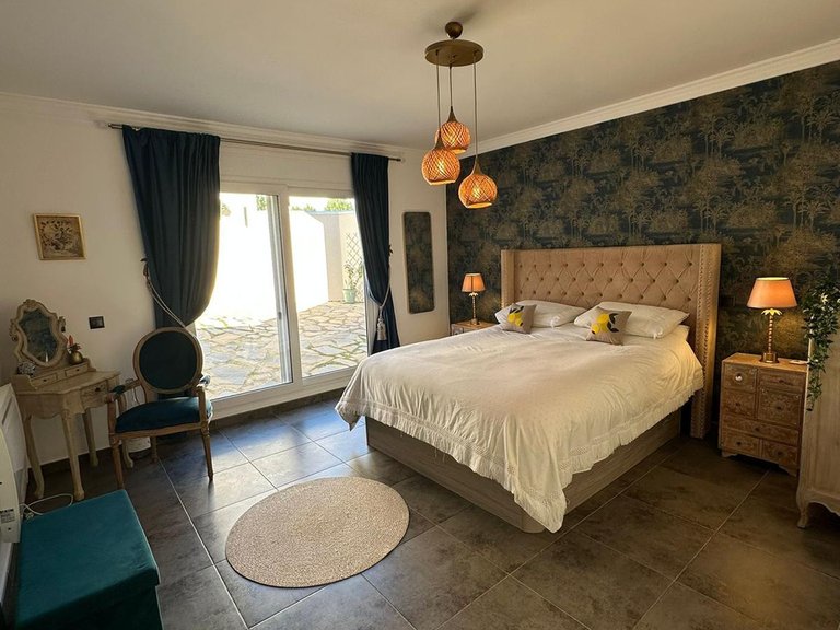 Villa for Sale in Estepona, Malaga 20