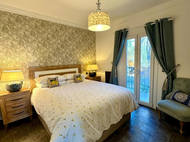 Villa for Sale in Estepona, Malaga 22