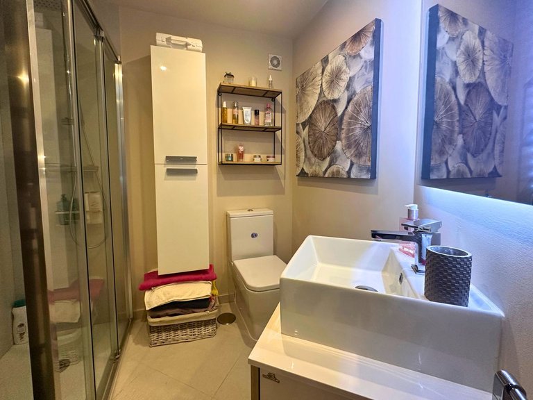 Apartment for Sale in Calahonda, Malaga 11