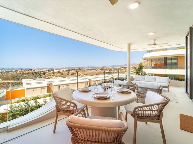 Apartment for Sale in Fuengirola, Malaga 2