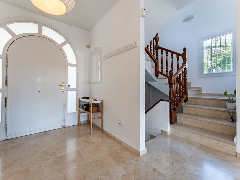 Villa for Sale in La Capellania, Malaga 14