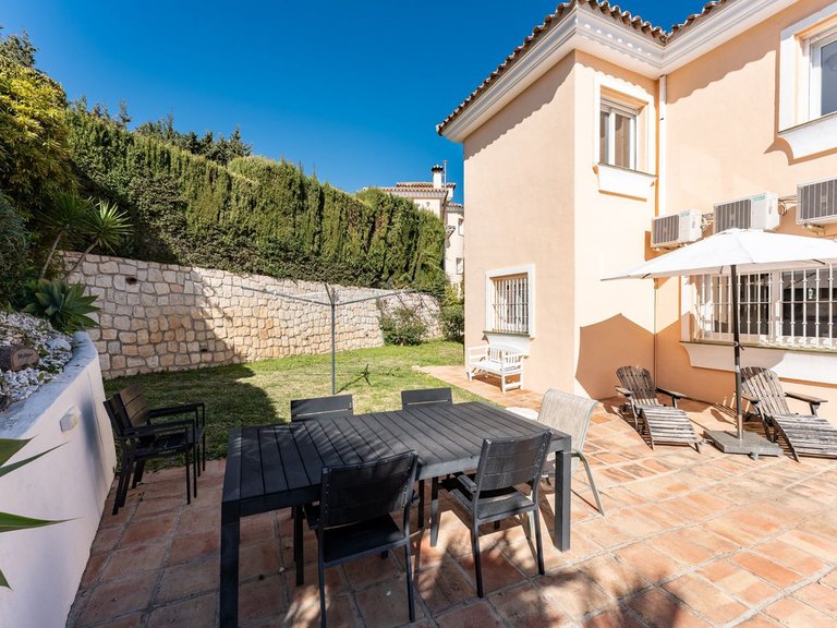 Villa for Sale in La Capellania, Malaga 34