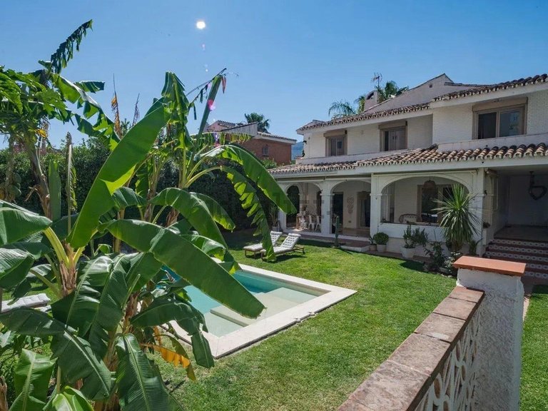 Villa for Sale in Torremolinos, Malaga 23