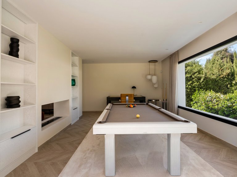 Villa for Sale in Las Brisas, Malaga 21