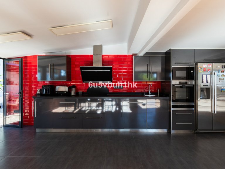 Villa for Sale in Torremolinos, Malaga 10