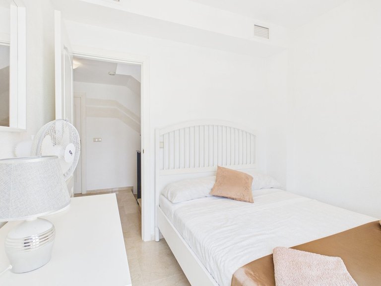 Villa for Sale in La Duquesa, Malaga 16