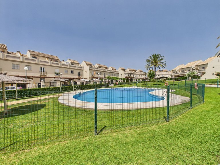 Villa for Sale in La Duquesa, Malaga 2