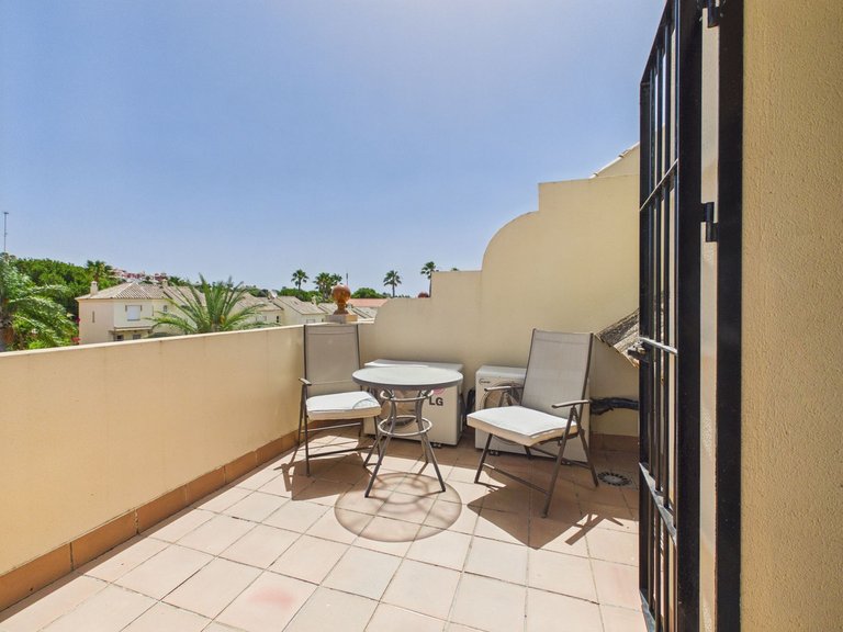 Villa for Sale in La Duquesa, Malaga 29