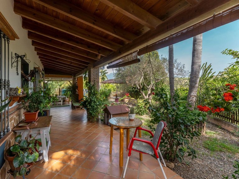 Villa for Sale in Coín, Malaga 1
