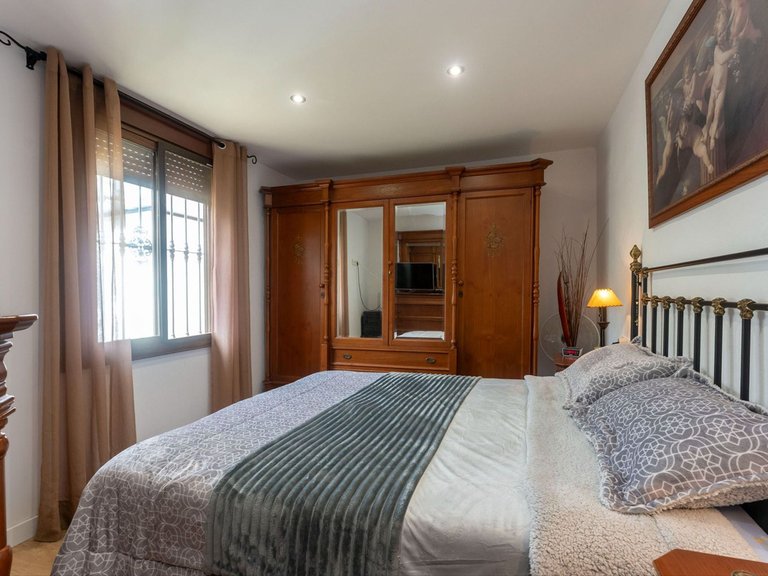 Villa for Sale in Coín, Malaga 12