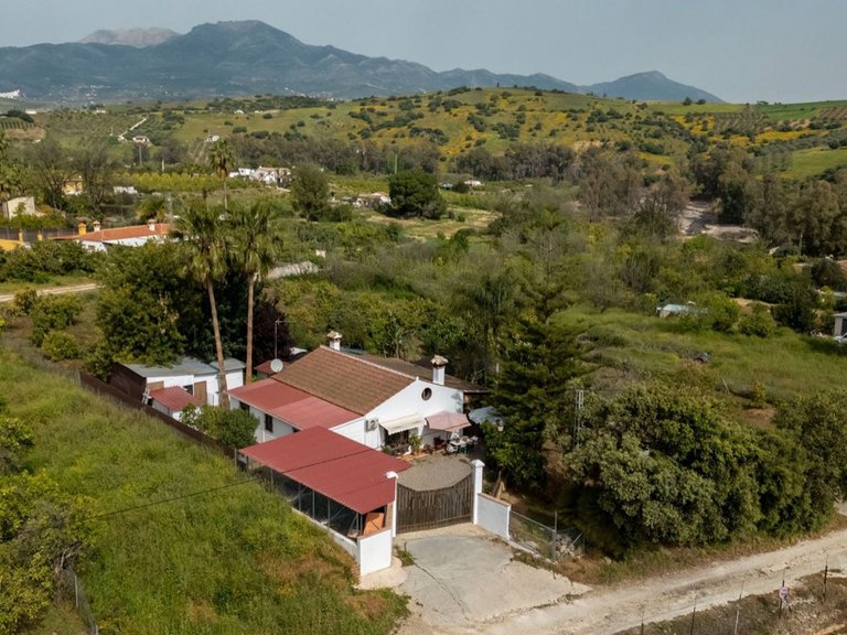 Villa for Sale in Coín, Malaga 2