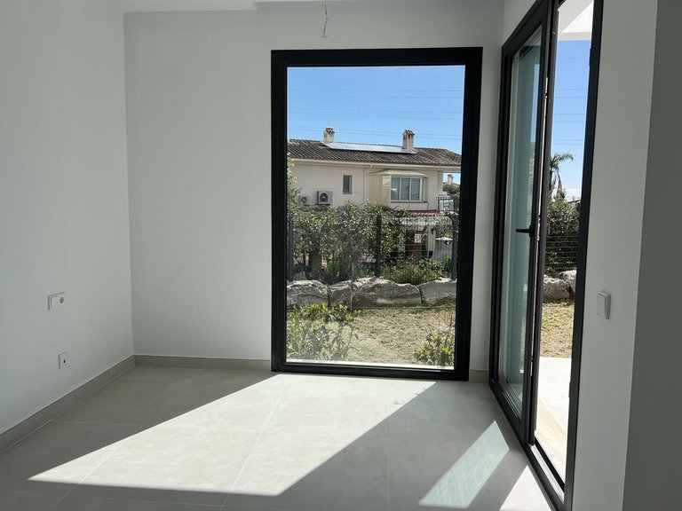 Villa for Sale in Fuengirola, Malaga 11