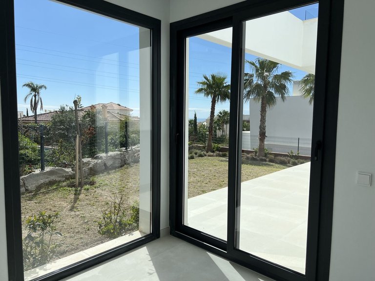 Villa for Sale in Fuengirola, Malaga 12