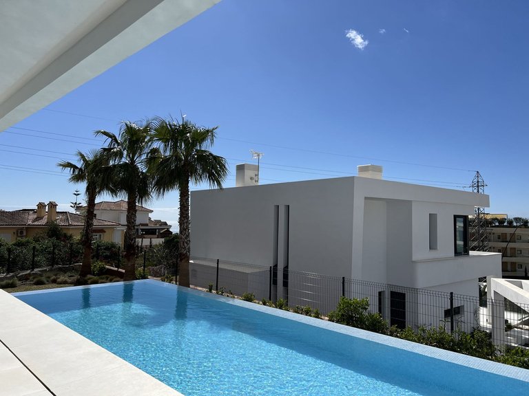 Villa for Sale in Fuengirola, Malaga 34