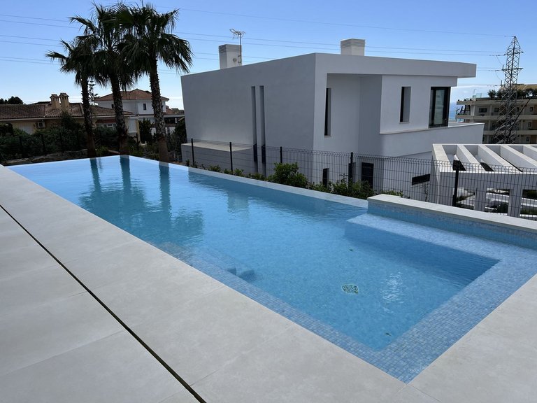 Villa for Sale in Fuengirola, Malaga 36