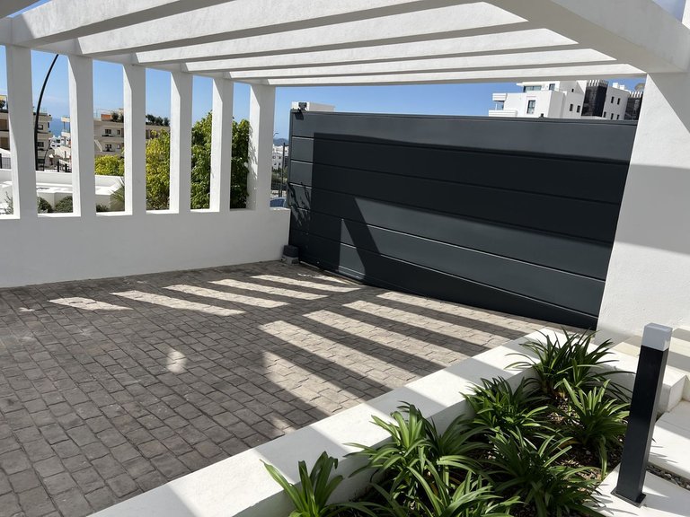 Villa for Sale in Fuengirola, Malaga 41