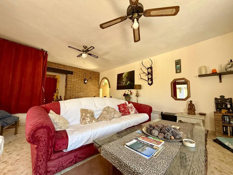 Villa for Sale in Valle Romano, Malaga 9