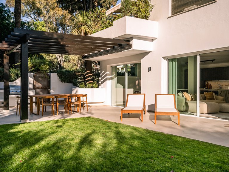 Apartment for Sale in The Golden Mile, Malaga 4