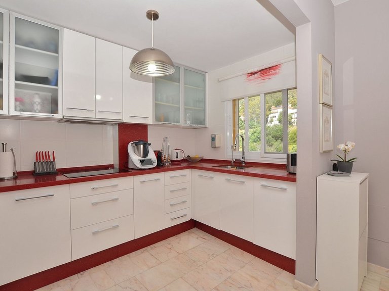 Penthouse for Sale in Benalmadena Pueblo, Malaga 10