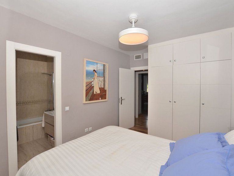 Penthouse for Sale in Benalmadena Pueblo, Malaga 16