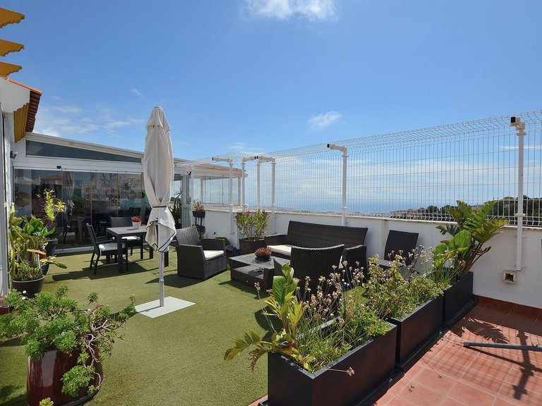 Penthouse for Sale in Benalmadena Pueblo, Malaga 4