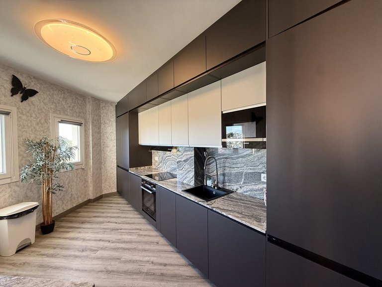 Apartment for Sale in Estepona, Malaga 1