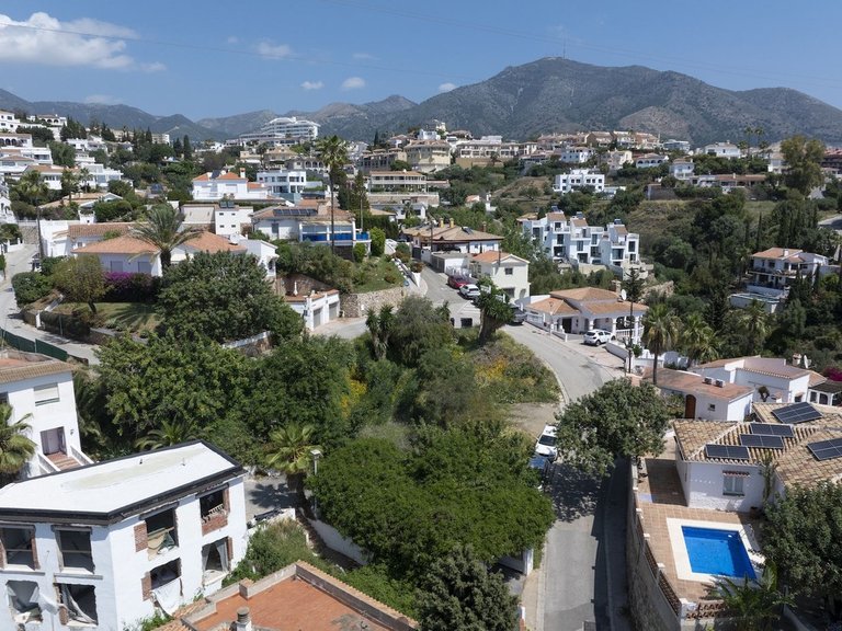 Plot for Sale in Fuengirola, Malaga 10