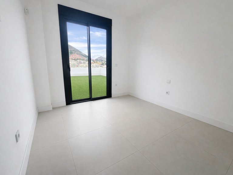 Apartment for Sale in Fuengirola, Malaga 18