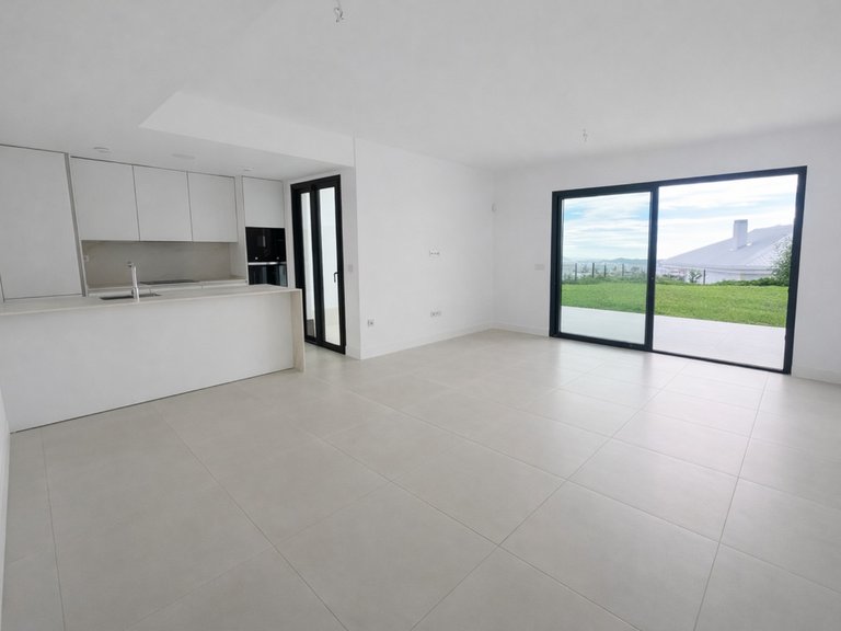 Apartment for Sale in Fuengirola, Malaga 4
