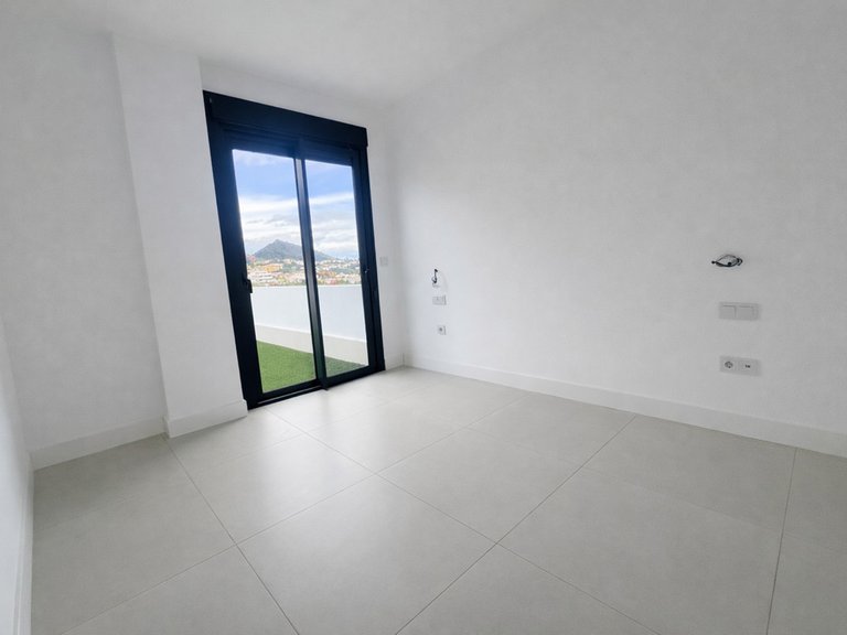 Apartment for Sale in Fuengirola, Malaga 5